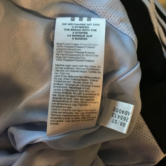 Adidas Lightweight Ladies Sports Jacket - Picture 3 of 4